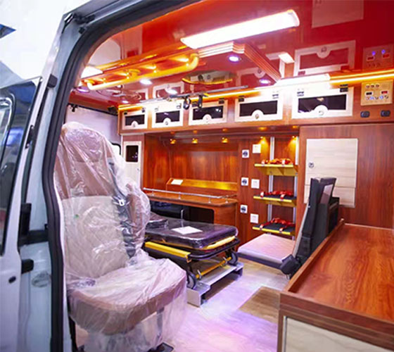 滦州市车辆内部展示