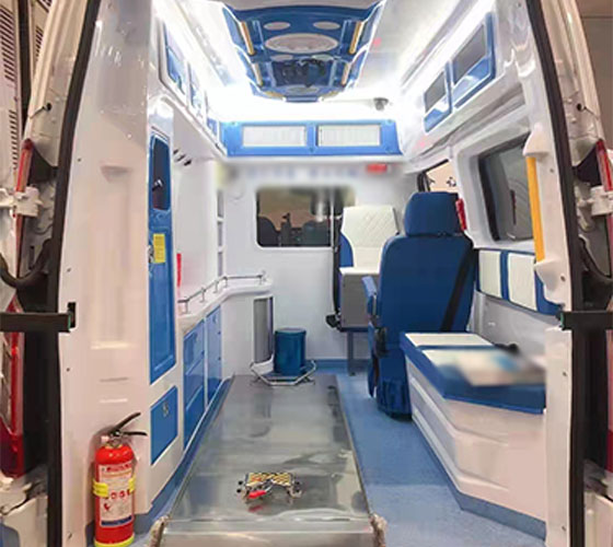 滦州市车辆内部展示